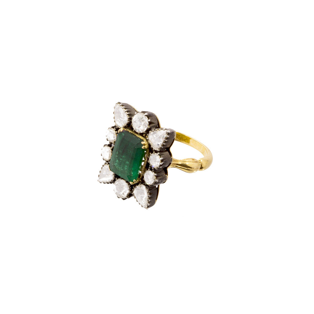 Diamond & Emerald Ring